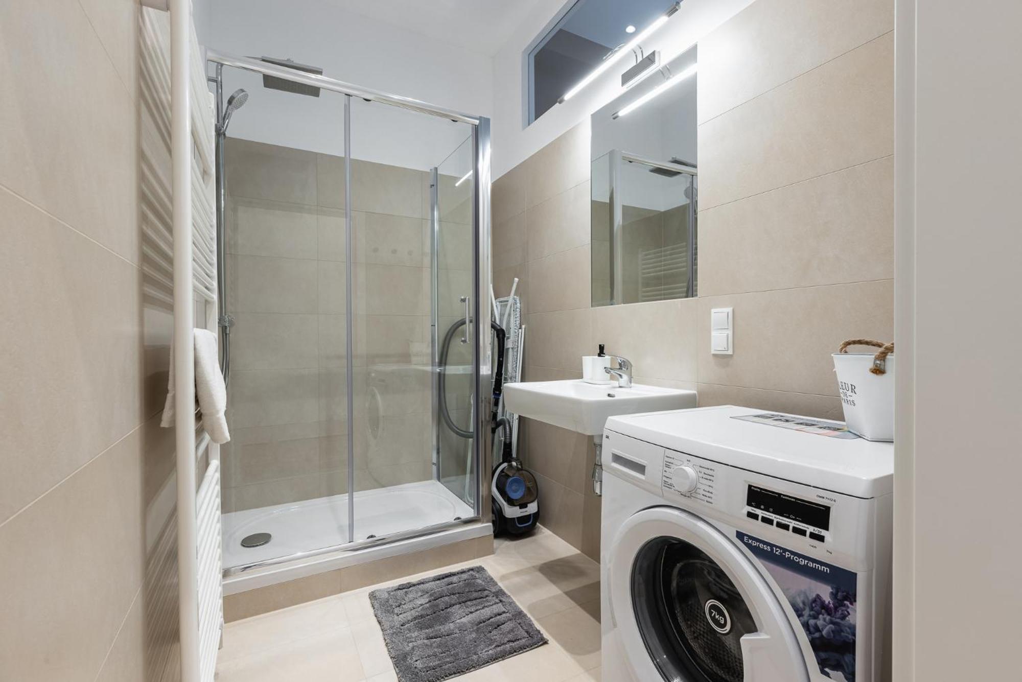 Cosy Brand-new In A Calm Discrict Of Appartement